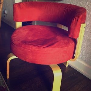 Red swirl chair